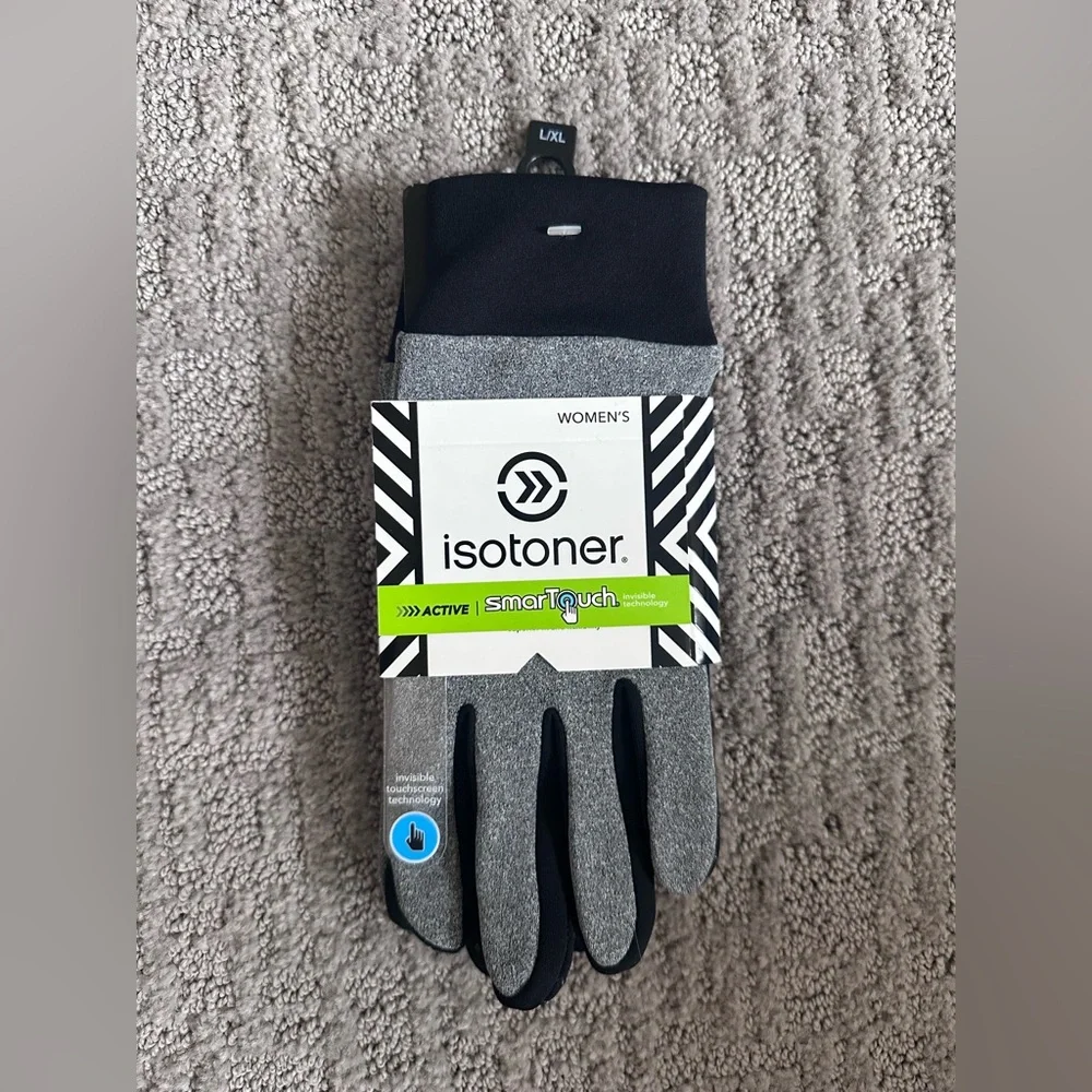 Isotoner Active Gloves with touchscreen technology- New With Tags